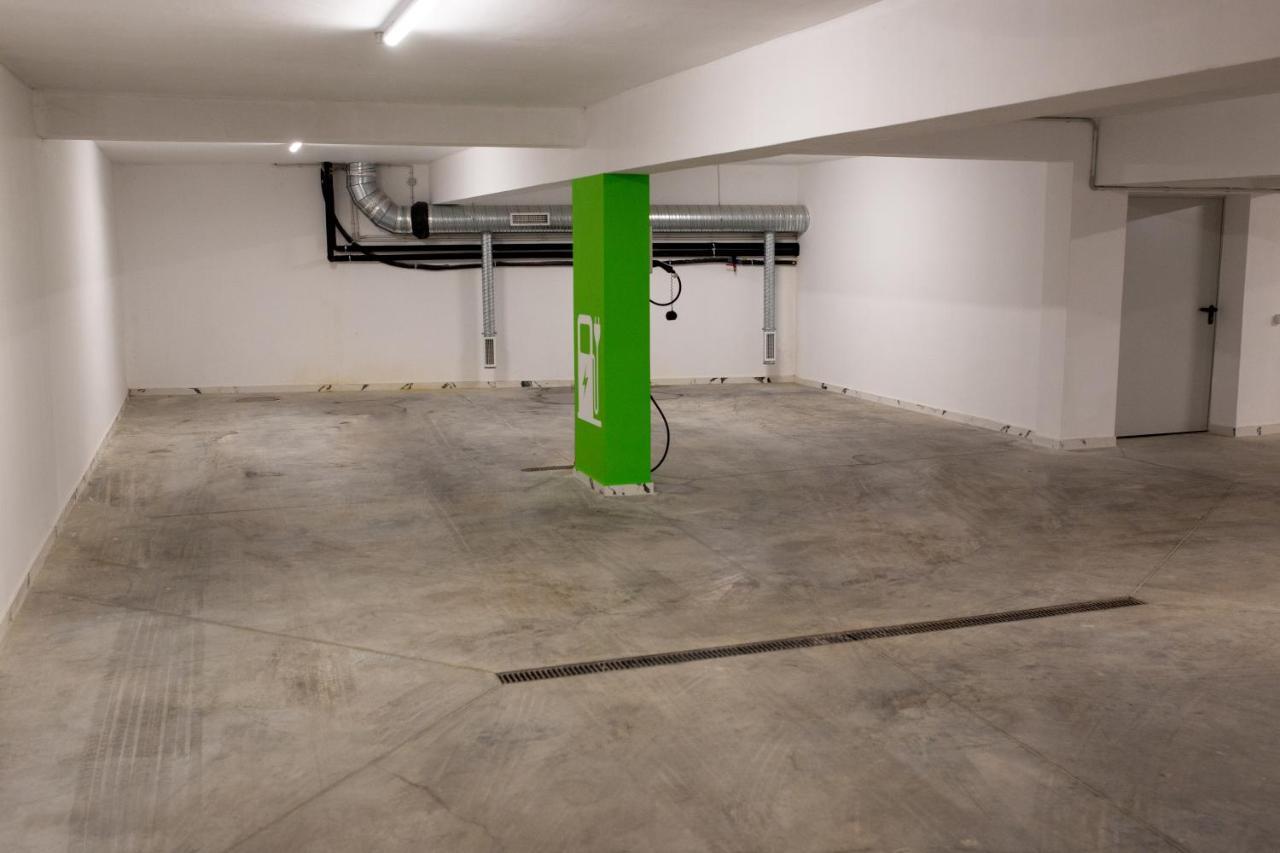 Rubo Hotel Sumen Kültér fotó