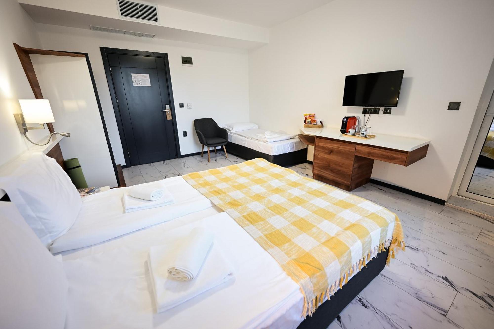 Rubo Hotel Sumen Kültér fotó