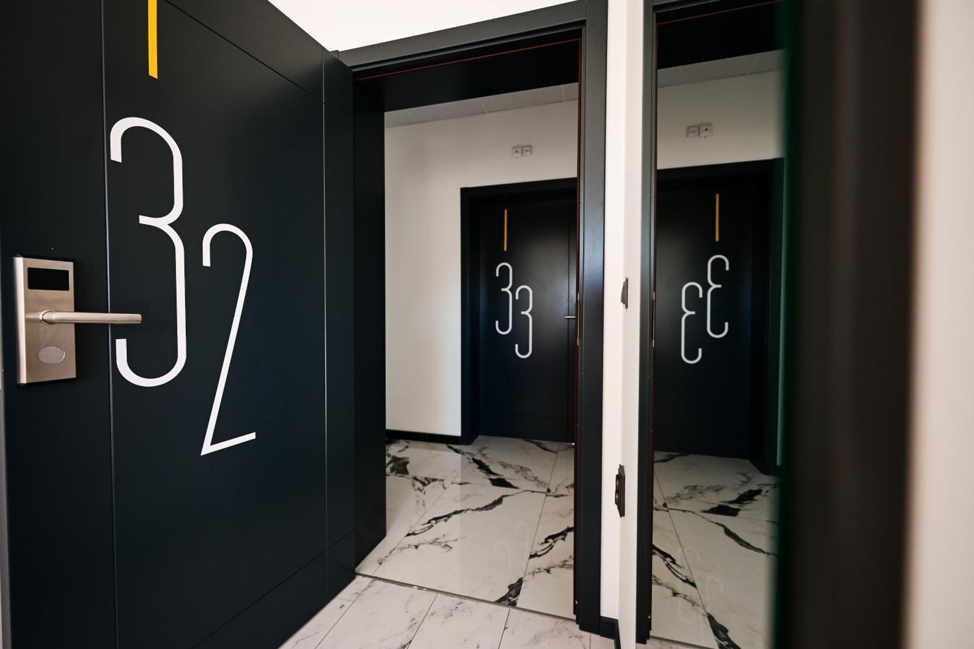 Rubo Hotel Sumen Kültér fotó